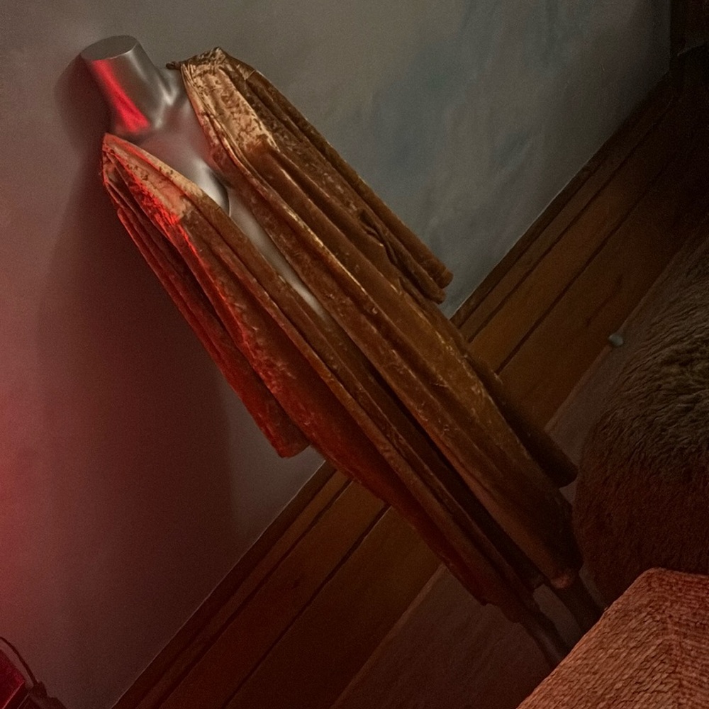 Plush velvet robe